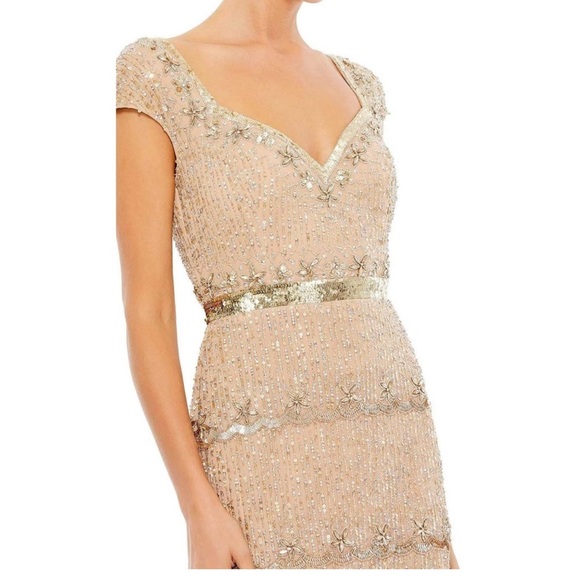 Mac Duggal Evening Beaded And Sequined Column Gown Nude Size 8 NWT - Picture 2 of 4